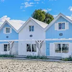 Ferienhaus Amazing In Mielno