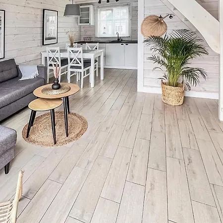 2 Bedroom Cozy In *